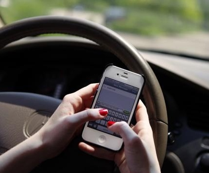 Texting While Driving Law TN - Freeman & Fuson.jpg